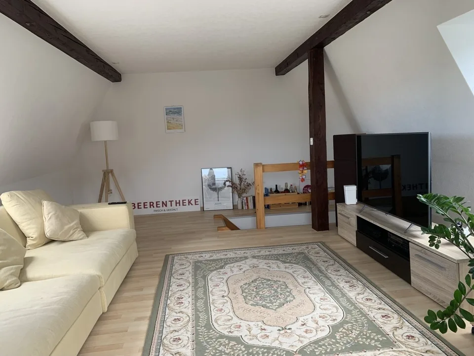 Nachmieter gesucht 5 Zimmer Dachwohnung