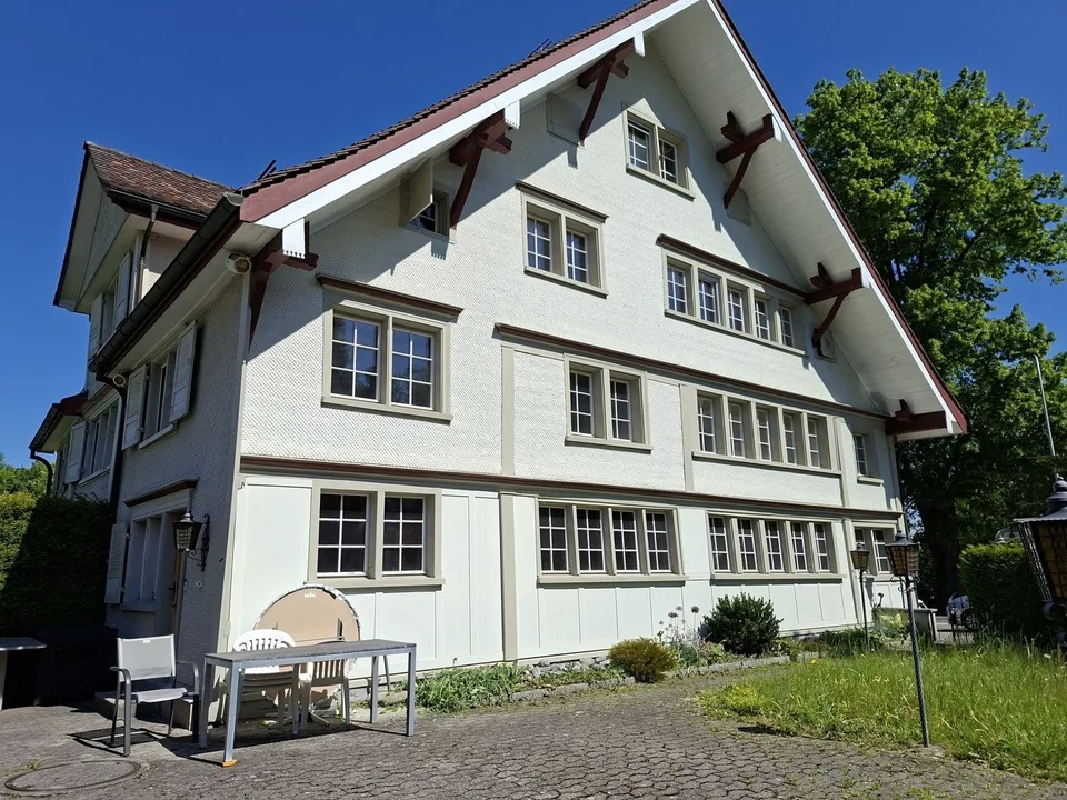 Heimeliges, möbliertes WG-Zimmer mit Garten für Studenten