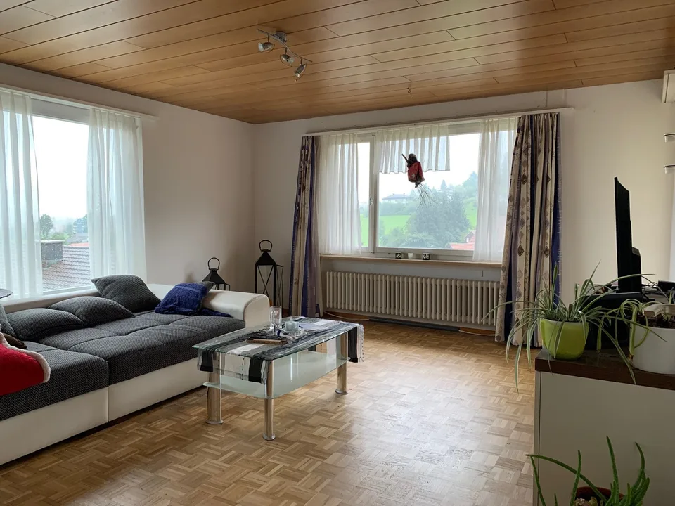 Wohnung mit Balkon an ruhiger Lage