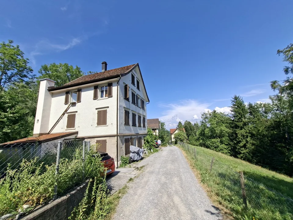 2 Zimmer- Wohnung im Grünen