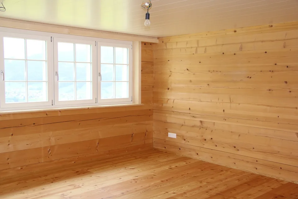 Grosszügige Bauernhaus-Wohnung mit tollem Ausblick