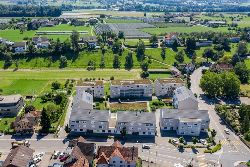Grosszügiges Gewerbe an Zentraler Lage in Neukirch Egnach zu vermieten