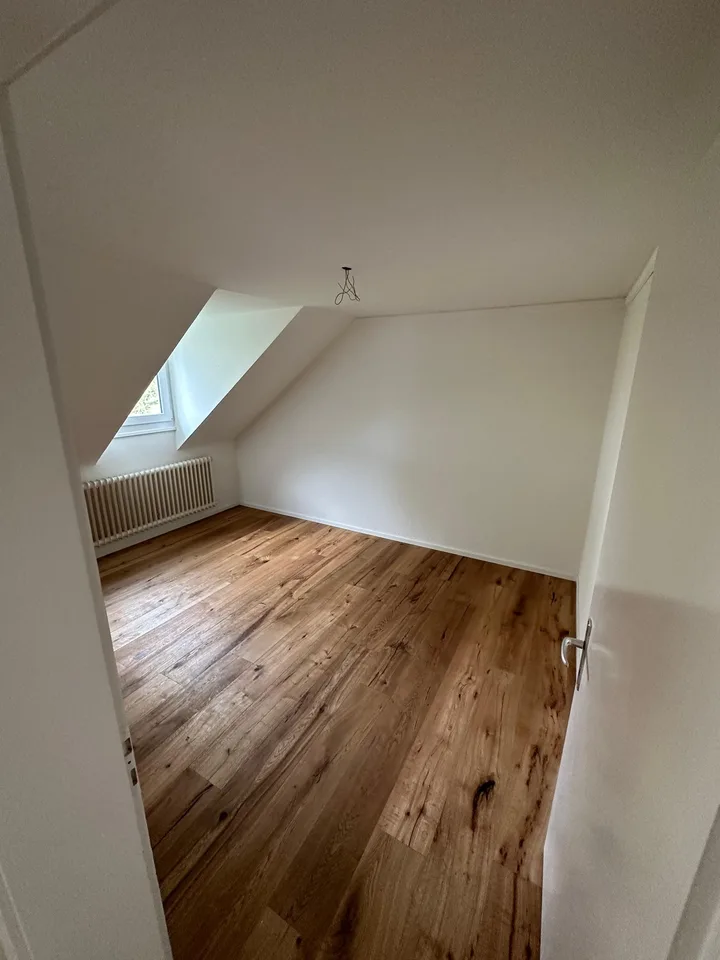 Moderne 3-Zimmer-Dachwohnung an der Oberstrasse 77 in St. Gallen