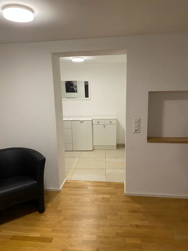 Charmante, möblierte 2-Zimmer-Wohnung mit Balkon in Rorschach
