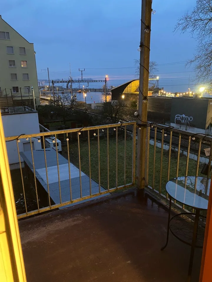 Charmante, möblierte 2-Zimmer-Wohnung mit Balkon in Rorschach