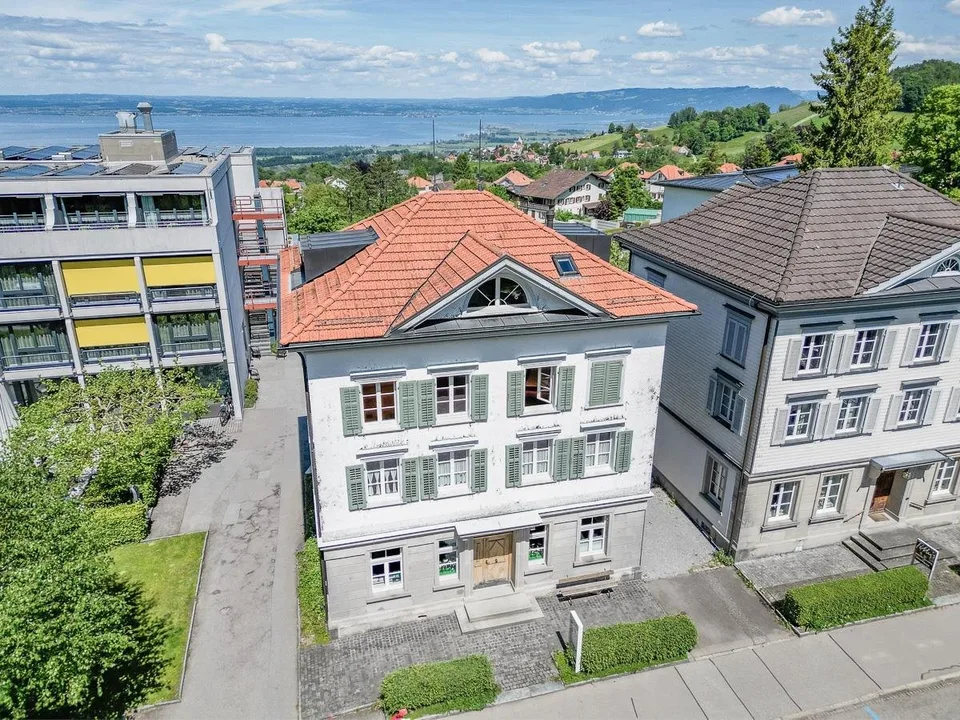 Einzigartiges Wohn-/Geschäftshaus im Kurpark von Heiden