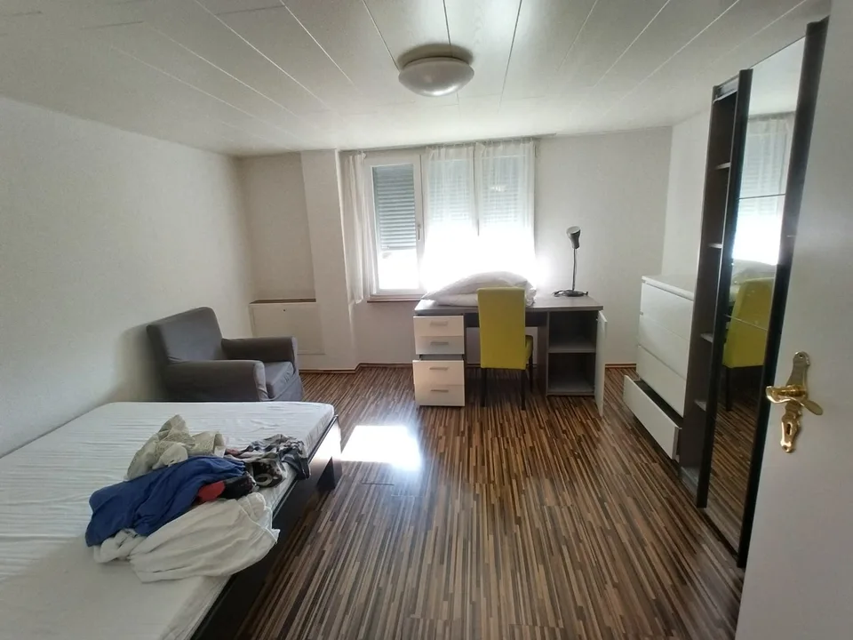 Waldstrasse 5, EG Zimmer 2,, 9008 St.Gallen - CHF 680 inkl. NK pro Monat