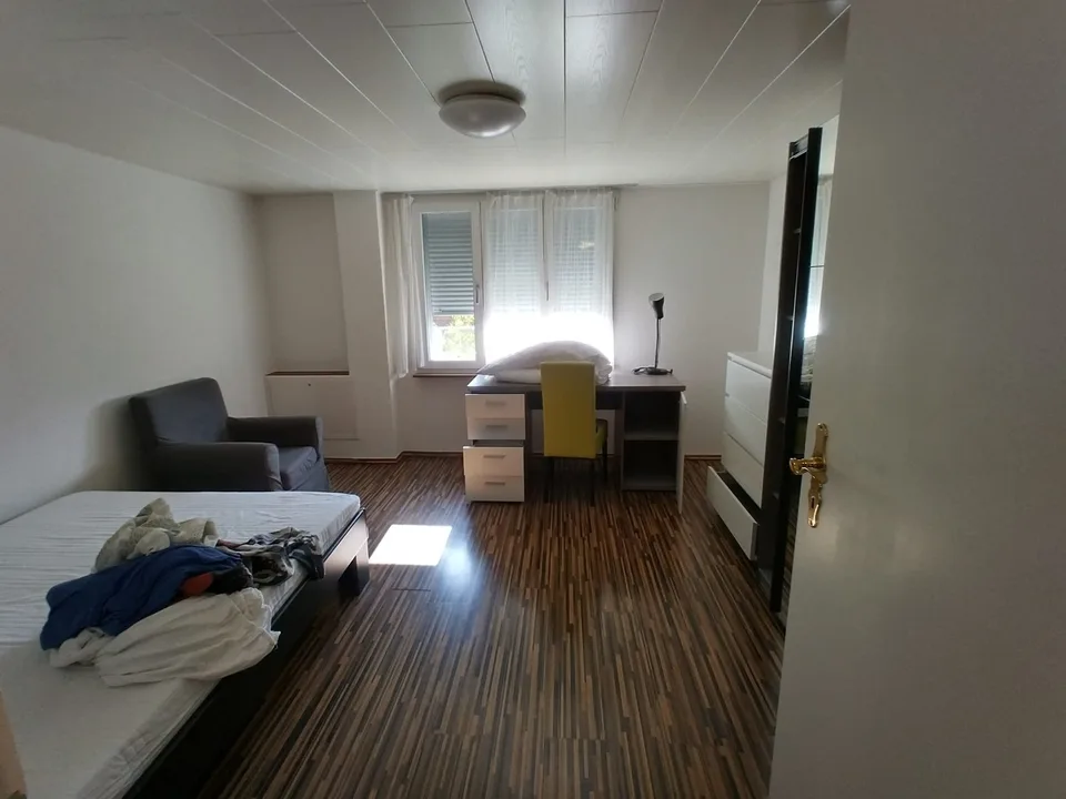 Waldstrasse 5, EG Zimmer 2,, 9008 St.Gallen - CHF 680 inkl. NK pro Monat