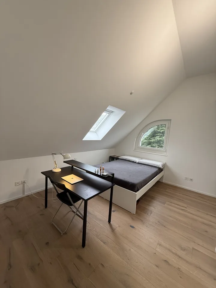 ROOM FOR RENT- 1 minute walk from University of St. Gallen