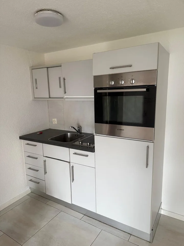 Wunderschöne, moderne unmöblierte 2-Zimmer-Wohnung in Rorschach zur Miete per sofort