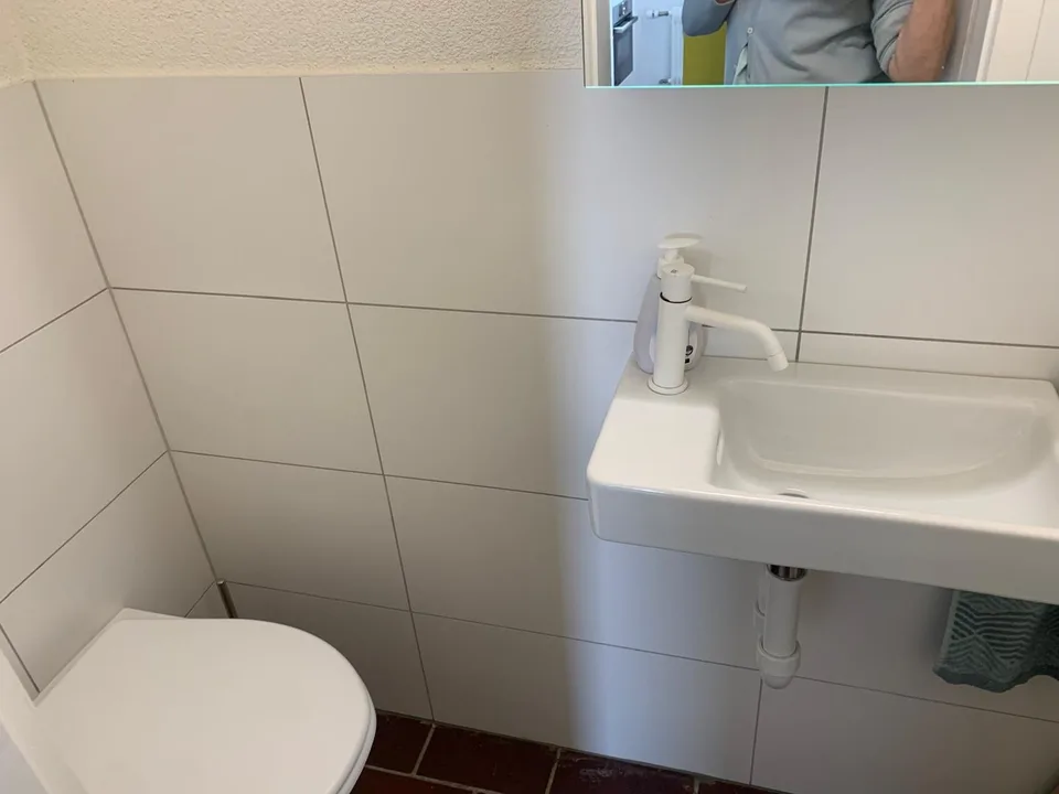 Möbliertes WG-Zimmer in frisch renovierter Wohnung