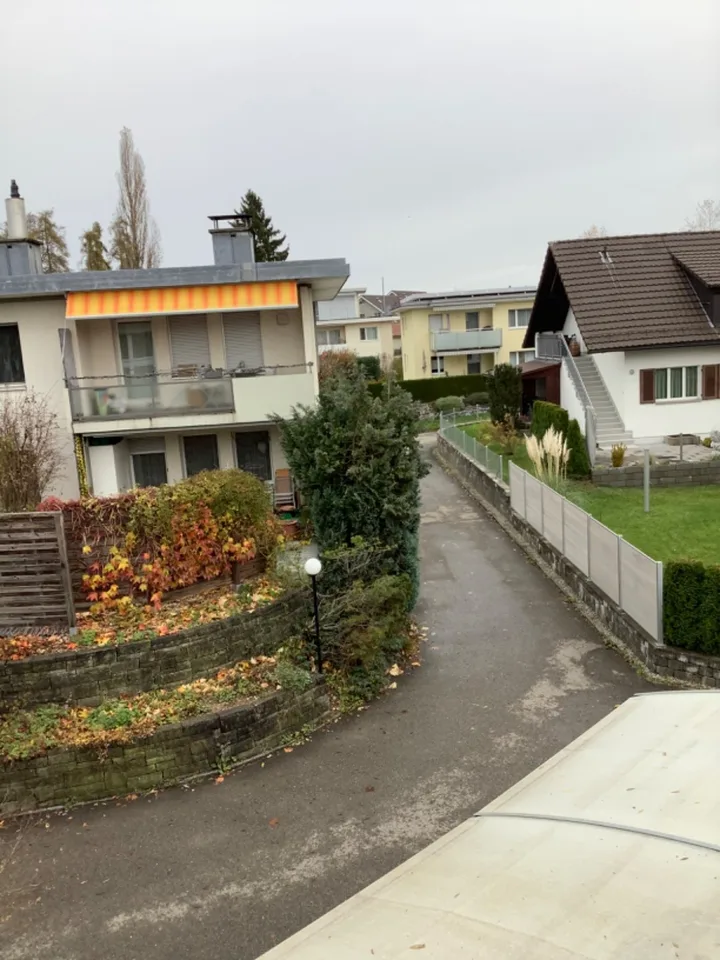 Möbliertes WG-Zimmer in frisch renovierter Wohnung