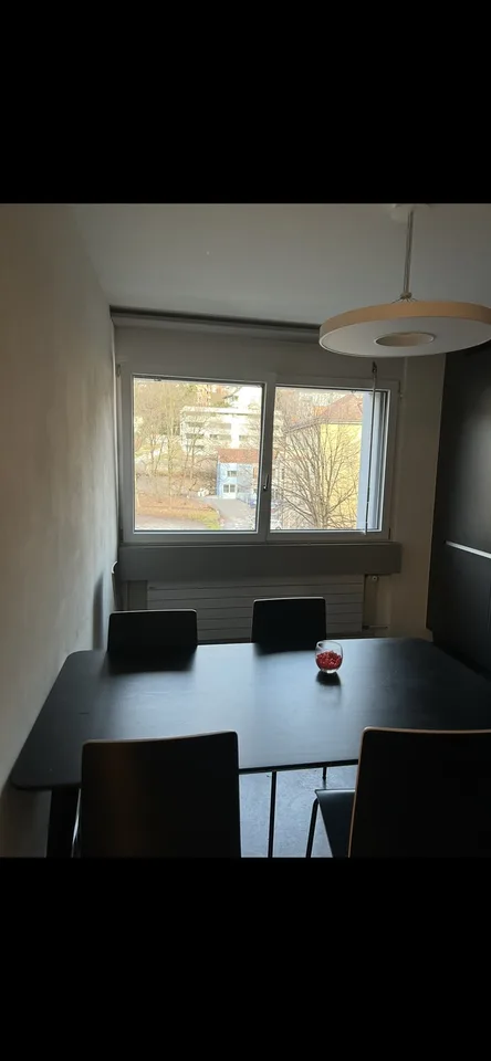 Private Room with Bathroom in the Heart of St. Gallen