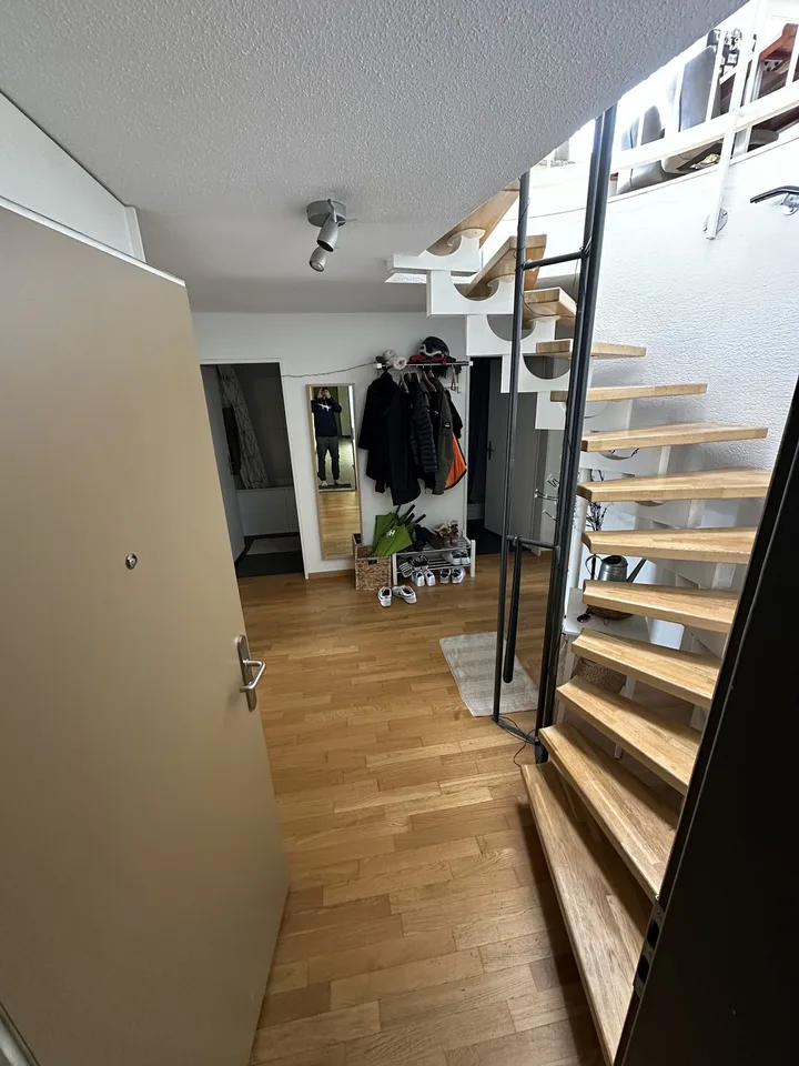 2 Zimmer + eigenem Bad und Kellerabteil