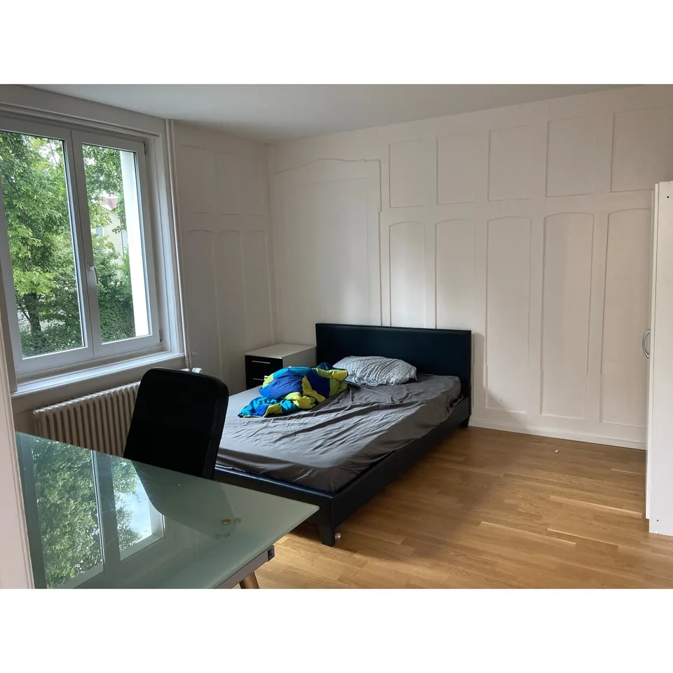Möbliertes WG-Zimmer mit Garten – ideal für Studierende