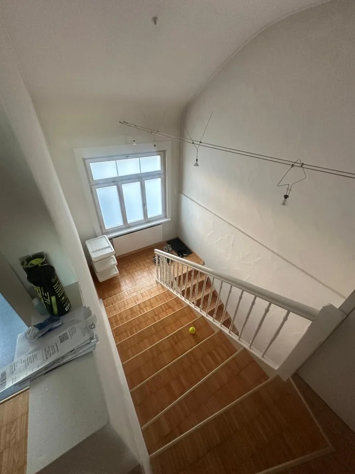 Furnished Room in 3.5-Room Apartment – April–Aug 2026