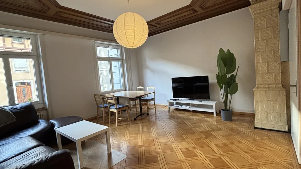 Lovely furnished apartment in student flat, central sunny quiet (Schwalbenstr. 8)