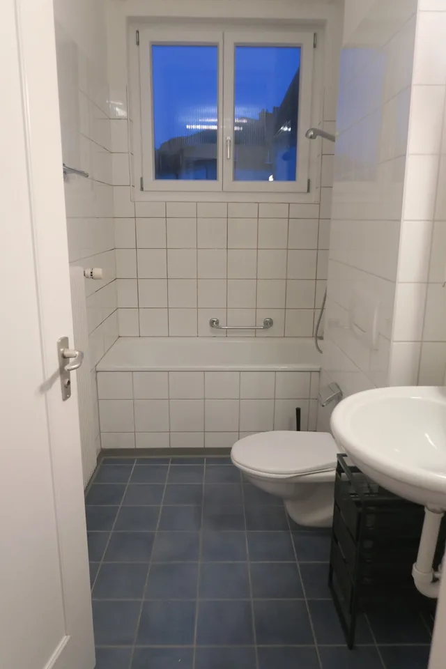 Gemütlich, möbliertes Zimmer in lebhafter Studenten WG