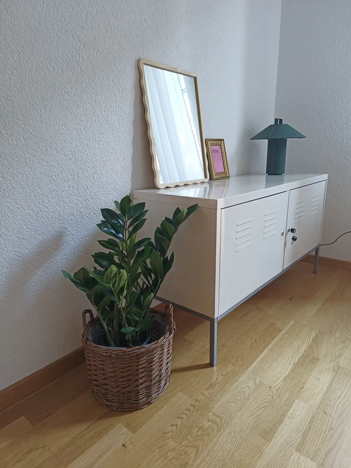 Möblierter Massage- oder Therapieraum