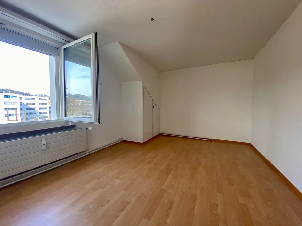 zentrale 3.5-Zi Dachwohnung