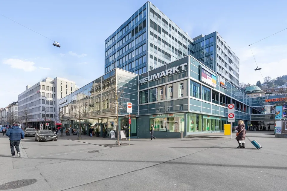 Dienstleistungsfläche im (Einkaufs-)Zentrum von St.Gallen