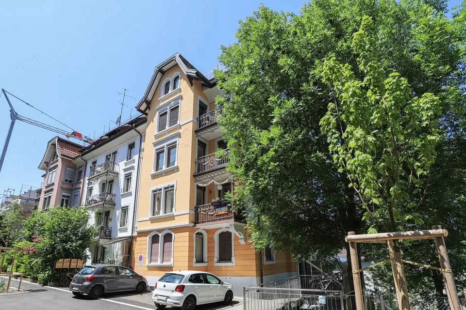 Aussenparkplatz zu vermieten
