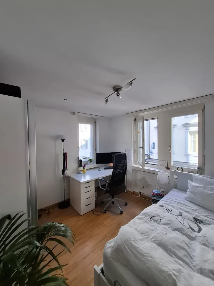 Helles WG-Zimmer an top Lage beim Marktplatz