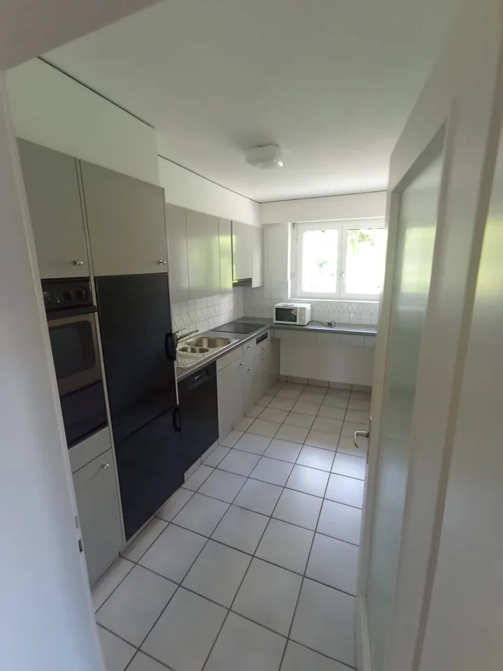 Möbliertes WG-Zimmer in St. Gallen- all inclusive - ideal für Studierende