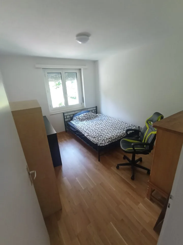 Möbliertes WG-Zimmer in St. Gallen- all inclusive - ideal für Studierende