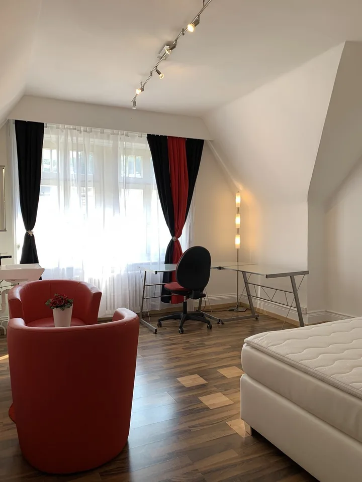 Designer WG Wohnung nahe HSG
