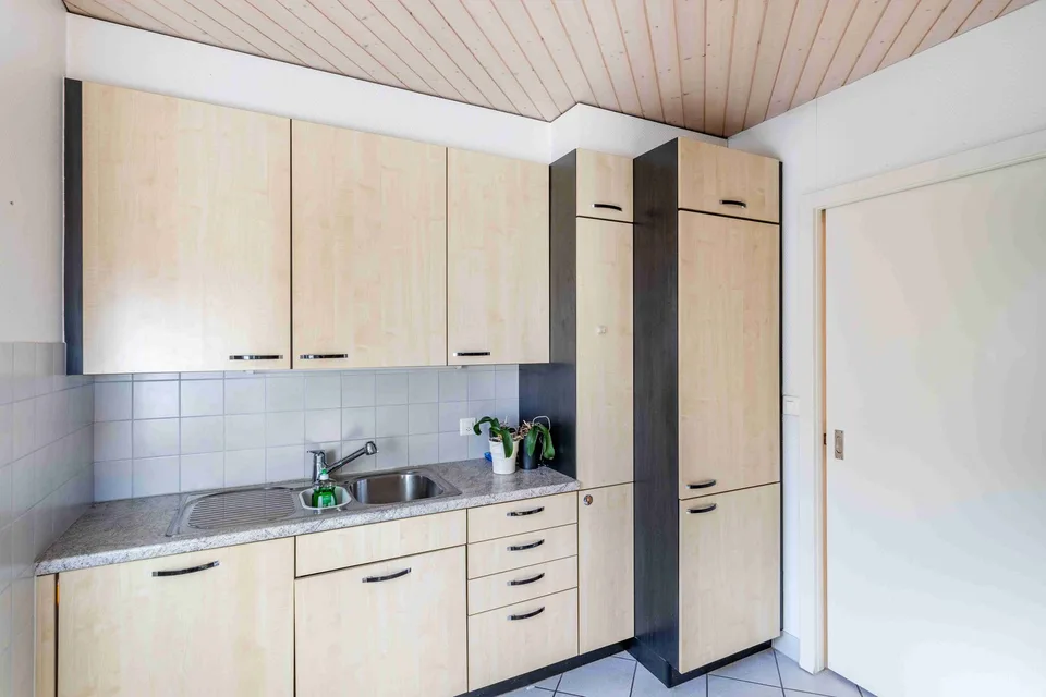 Moderne & grosszuegige 3.5-Zimmer-Wohnung in SG
