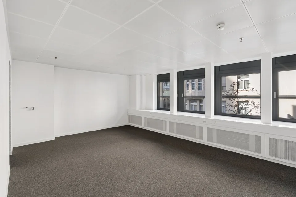 Büro im (Einkaufs-)Zentrum von St.Gallen
