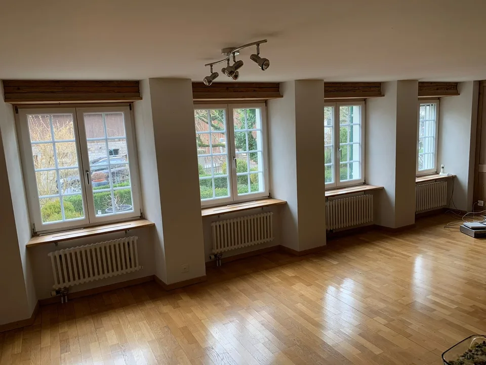 Nachmieterschaft für charmante 2.5-Zimmer-Wohnung gesucht