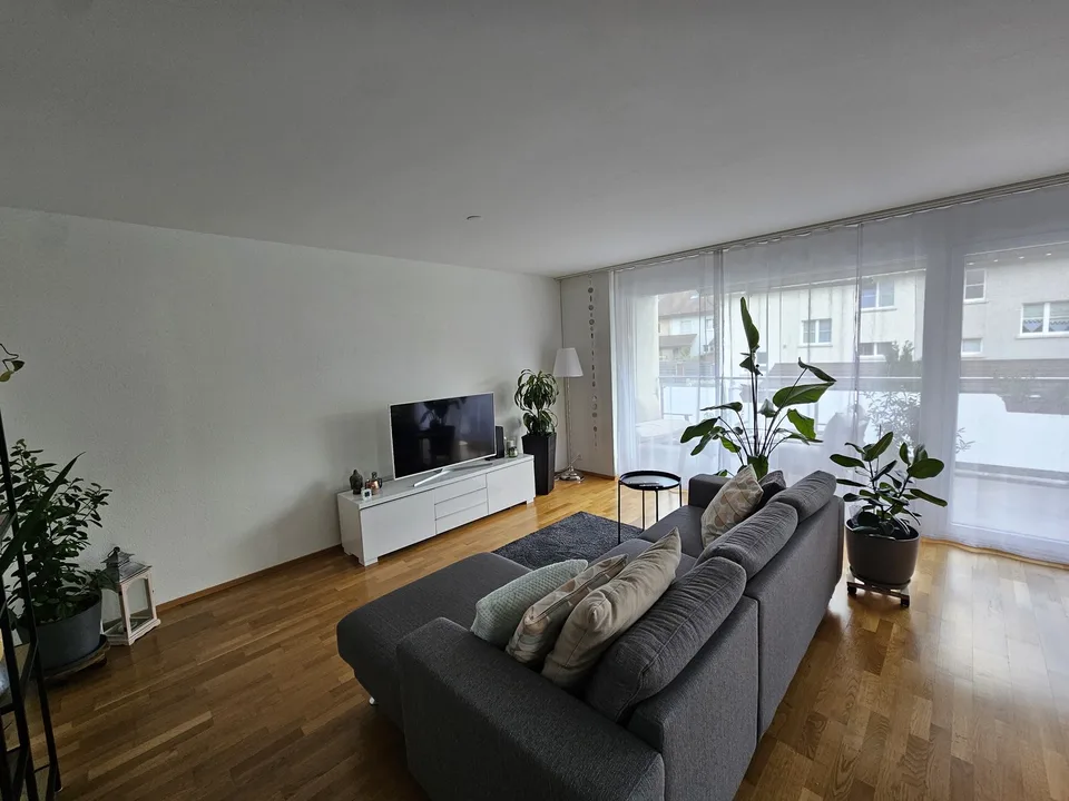 moderne möblierte 3.5-Zimmer-Wohnung inkl. Internet, Strom, Wasser | ab Dezember 2026 | mind. 6 Monate