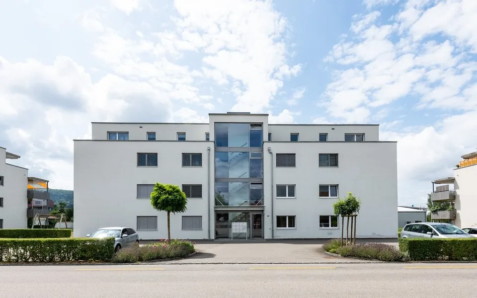 Aussenparkplatz zu vermieten