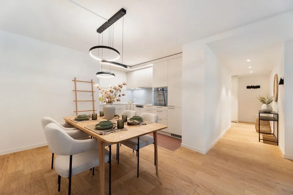 Klimatisierte 2.5 Zimmerwohnungen mit Concierge, Fitness und Pool