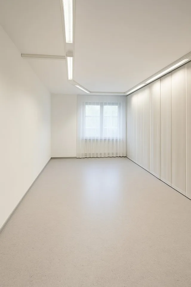 Grosszügige Bürofläche im Erdgeschoss in Kreuzlingen zu vermieten