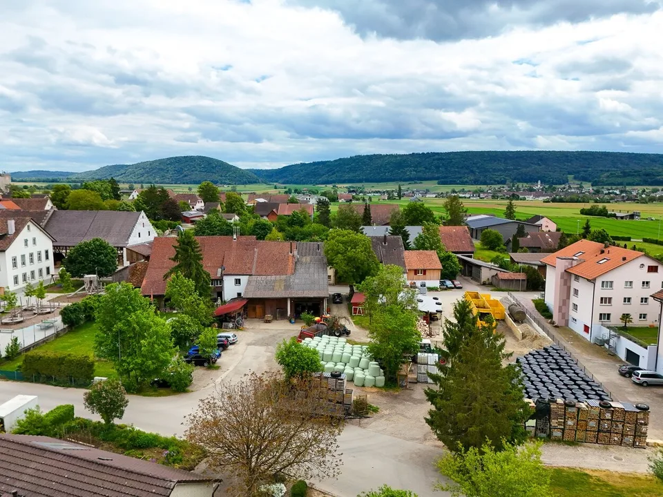 Mehrfamilienhaus inkl. Baulandreserve mit Entwicklungspotenzial