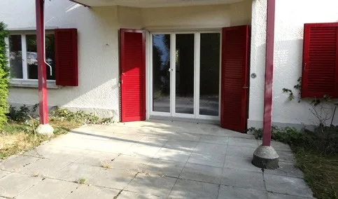 Helle Wohnung an ruhiger Lage