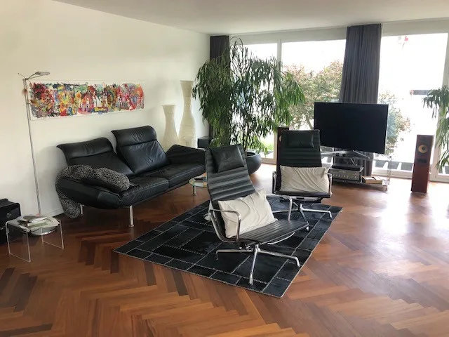 Ruhiges Zimmer für Wochenaufenthalter – ideal für Fachkräfte (6- X Monate)
