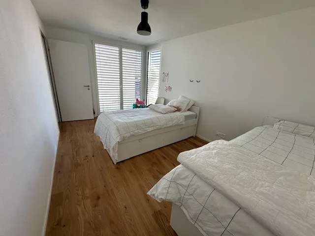 Bright, modern 3.5-room apartment in a quiet neighbourhood in Eglisau