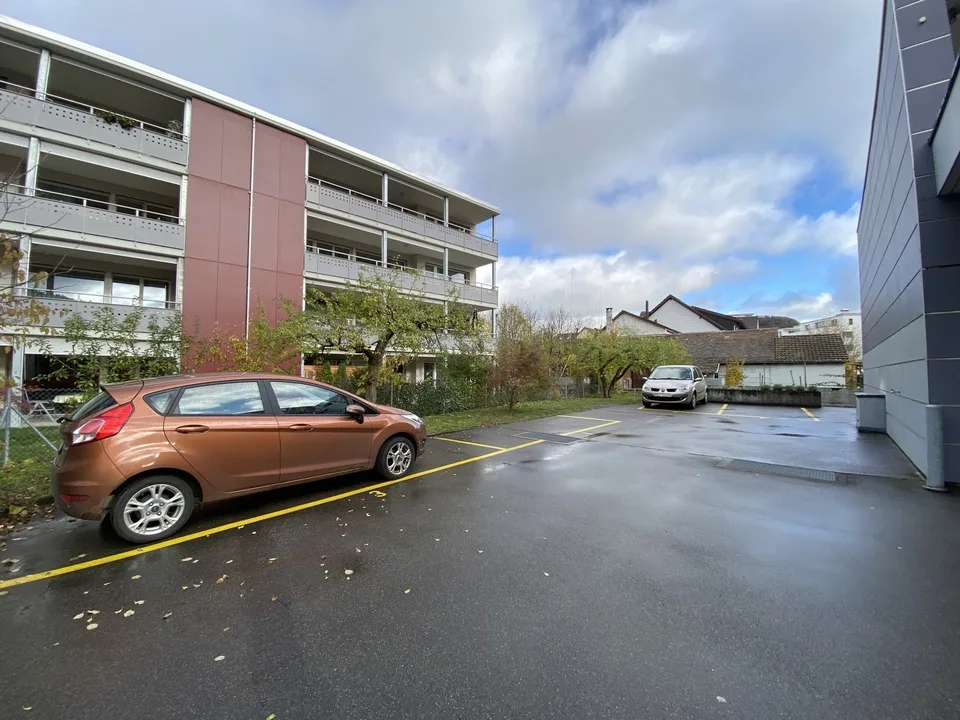 Zentral gelegener Parkplatz in Thayngen zu vermieten