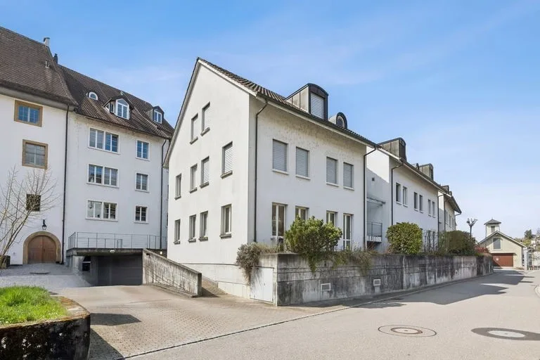 Helle 2.5 Zimmer-Maisonette-Wohnung