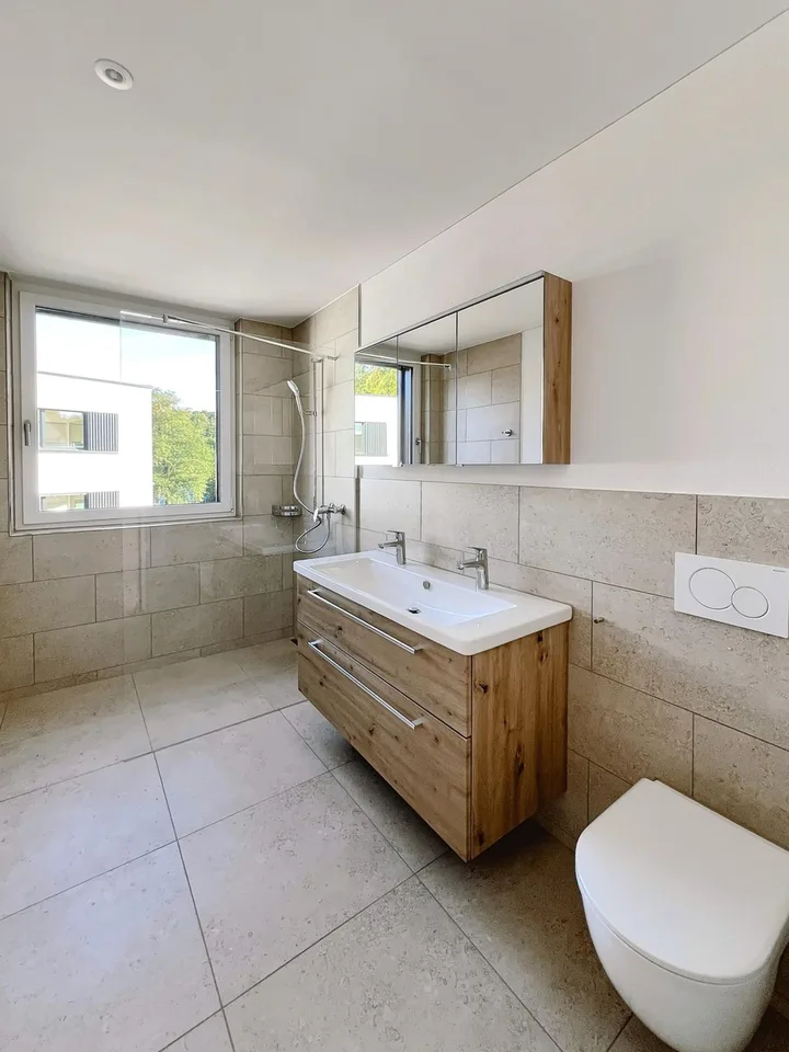 Moderne 4.5-Zimmer-Familienwohnung im Neubau