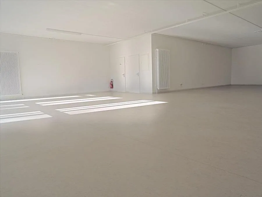 160m2 Büro- und Gewerberäumlichkeiten zu vermieten