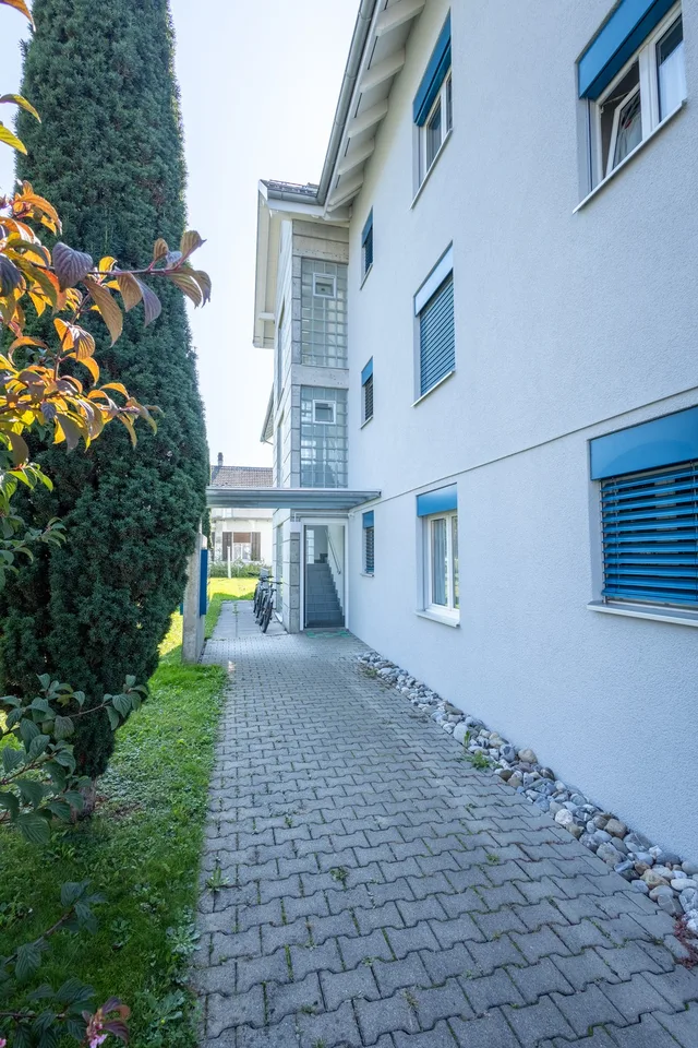 Gemütliche 2.5 Zimmer Dachwohnung in Sulgen