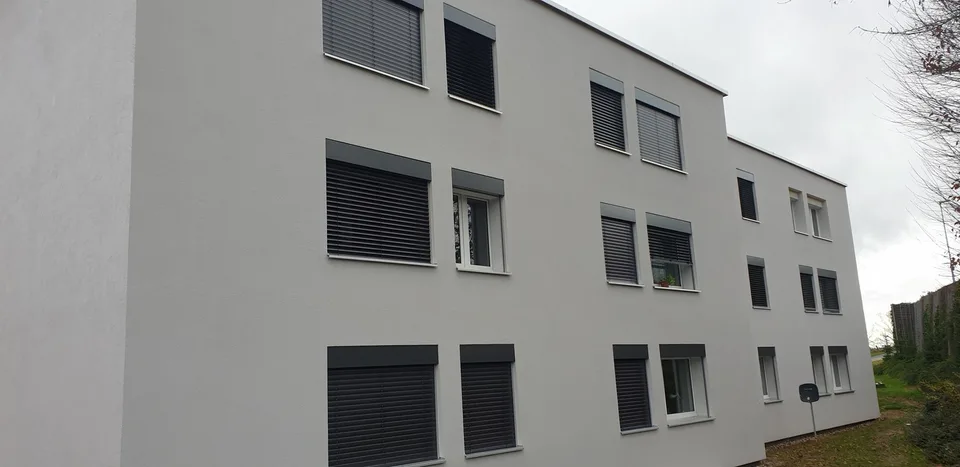 Zu vermieten  4.5 Zi Wohnung mit Balkon