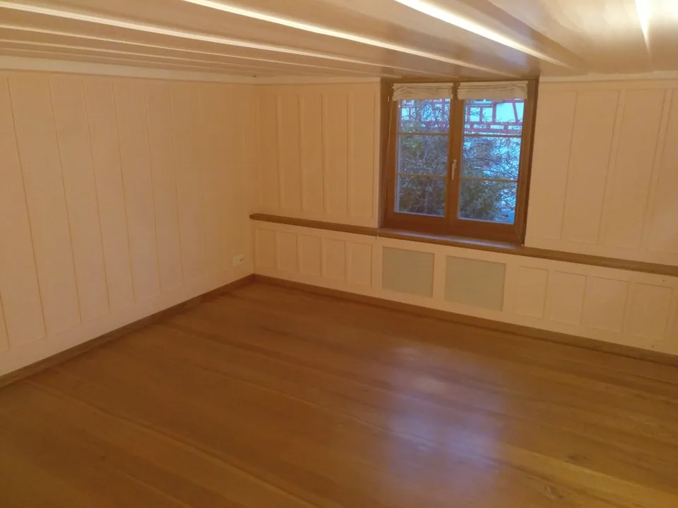 Zimmer in 4er WG zu vermieten