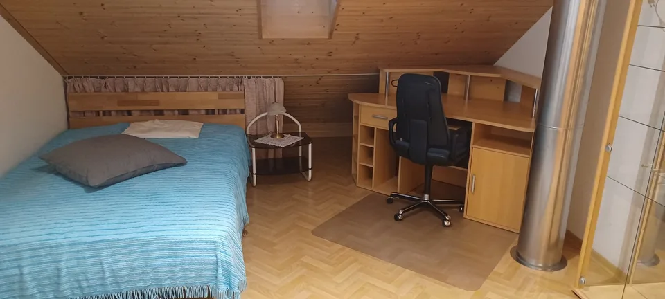 Möbliertes Zimmer in Turbenthal