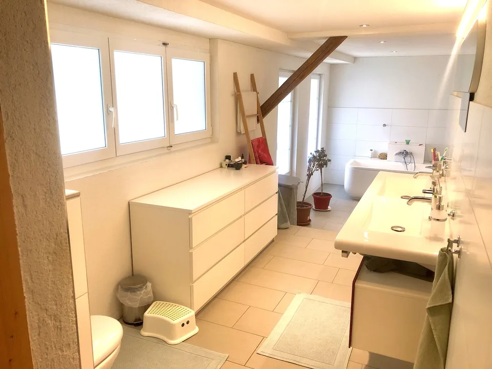 Bettswilerstrasse 38, 8344 Bäretswil - CHF 950 inkl. NK pro Monat